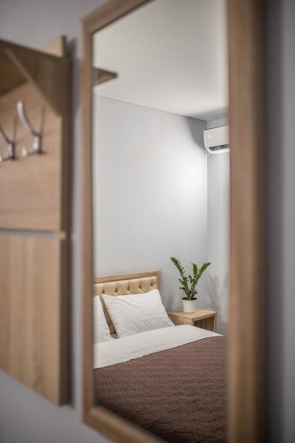 Aqua Marina Hotel Херсон Екстериор снимка